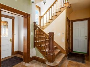 5 Marshfield St, Gloucester MA 01930