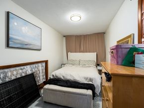 5 Marshfield St, Gloucester MA 01930