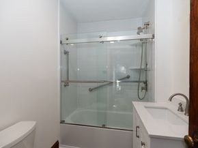 5 Marshfield St, Gloucester MA 01930