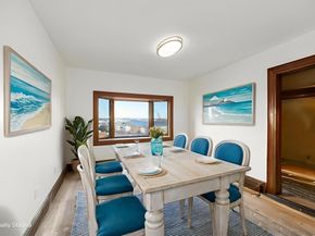 5 Marshfield St, Gloucester MA 01930