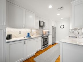 40-42 Mount Vernon St 5A, Boston MA 02108