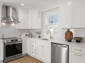 7 Bennett St 1, Medford MA 02155