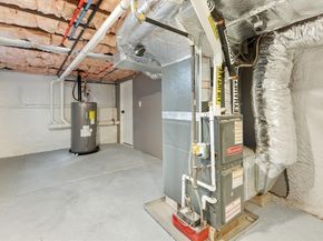 7 Bennett St 1, Medford MA 02155