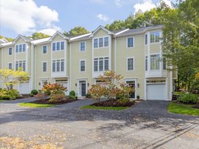 923 Lagrange St 923, Boston MA 02132