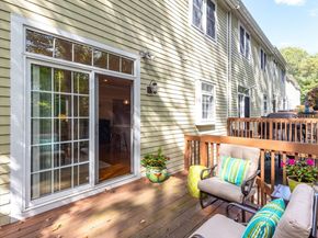 923 Lagrange St 923, Boston MA 02132