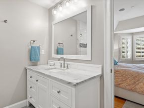 923 Lagrange St 923, Boston MA 02132