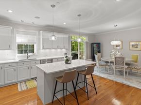 923 Lagrange St 923, Boston MA 02132