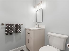 923 Lagrange St 923, Boston MA 02132