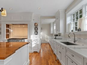 315 Musketaquid Rd, Concord MA 01742