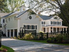 315 Musketaquid Rd, Concord MA 01742