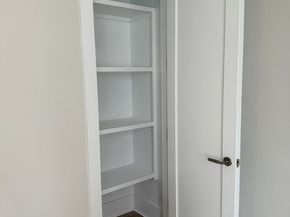 271 Dartmouth St 2F, Boston MA 02116