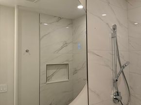 271 Dartmouth St 2F, Boston MA 02116