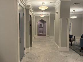 271 Dartmouth St 2F, Boston MA 02116