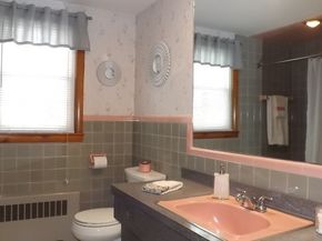 48 Ernest Ave, Worcester MA 01604