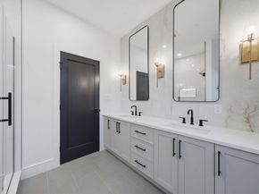 238 Webster St 6, Boston MA 02128