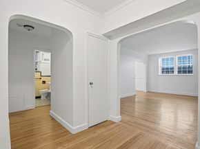 56 Elm St 2, Worcester MA 01609