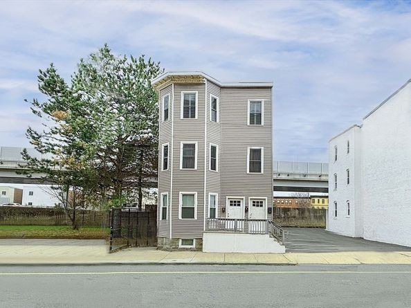 173 Walnut St 3, Chelsea MA 02150