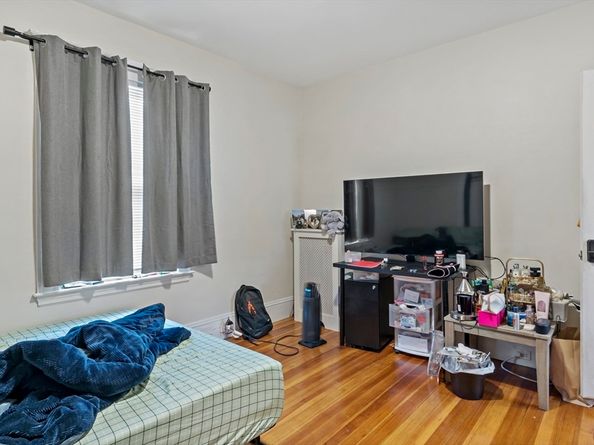 22-24 James St, Quincy MA 02169