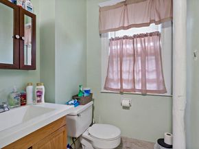 22-24 James St, Quincy MA 02169