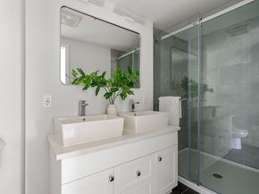 602 Canterbury U1, Boston MA 02131