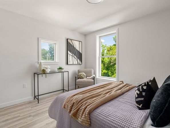 602 Canterbury U1, Boston MA 02131