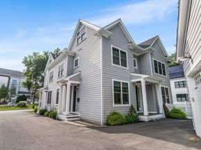 638 Webster St 638, Needham MA 02492
