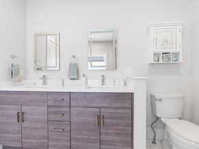 638 Webster St 638, Needham MA 02492