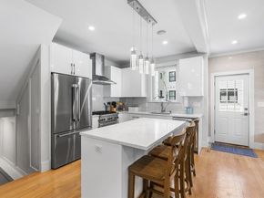 638 Webster St 638, Needham MA 02492
