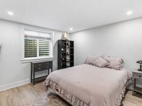 638 Webster St 638, Needham MA 02492