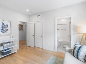 638 Webster St 638, Needham MA 02492