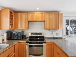 6 George Street, Auburn MA 01501
