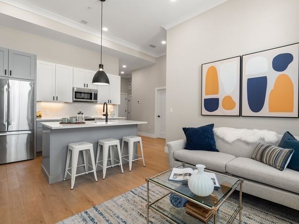 4 Franklin Street 202, Boston MA 02134