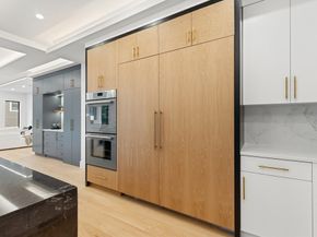 27 High Street 27, Newton MA 02461