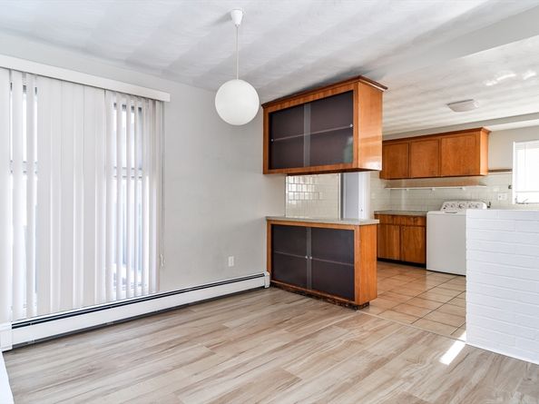 38 Bradford Road, Framingham MA 01701