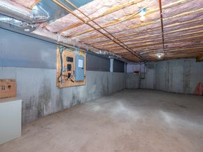 10 Charnstaff Ln 504, Billerica MA 01821