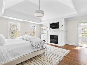 9 Sanderson Ln, Weston MA 02493