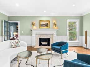 9 Sanderson Ln, Weston MA 02493