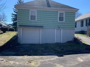 29 Saint Michael Rd, Braintree MA 02184
