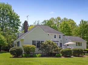212 Hawthorne Lane, Concord MA 01742