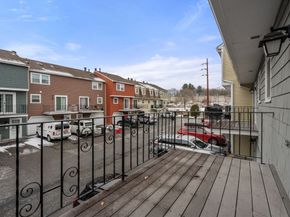 63 Prescott Drive 63, Chelmsford MA 01863