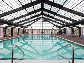 250 Hammond Pond Pkwy 102N, Newton MA 02467