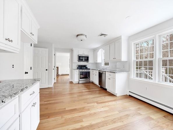 71 Ledgewood Dr, Cohasset MA 02025