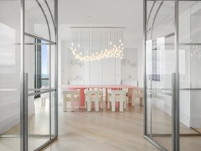 1 Dalton St 5802, Boston MA 02199