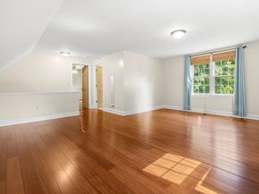 167 Main St, West Newbury MA 01985