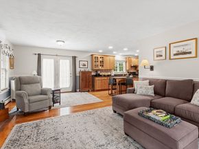 167 Main St, West Newbury MA 01985