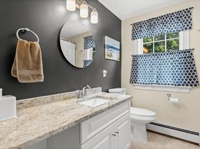 167 Main St, West Newbury MA 01985