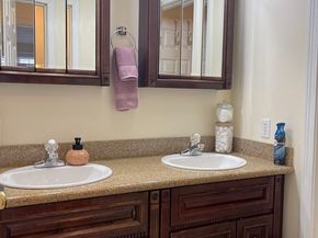 73 Sophia Dr, Worcester MA 01607