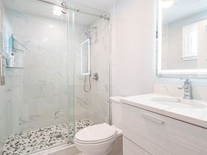 10 Yale Dr, Milford MA 01757