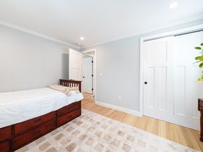 10 Yale Dr, Milford MA 01757