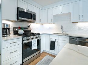 10 Yale Dr, Milford MA 01757